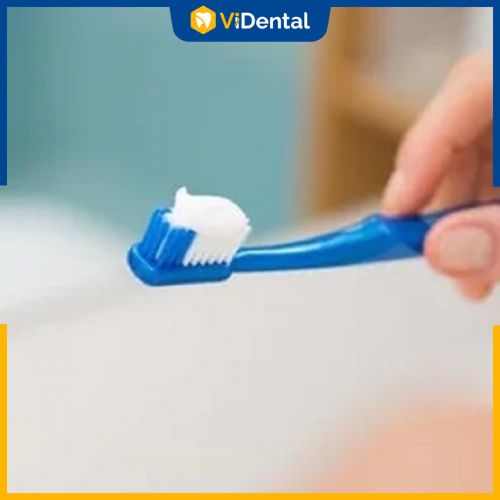 Cần đánh răng thường xuyên để ngăn bệnh răng miệng