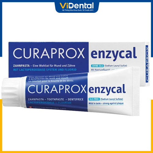 Kem đánh răng Curaprox Enzycal được nhiều người đánh giá cao